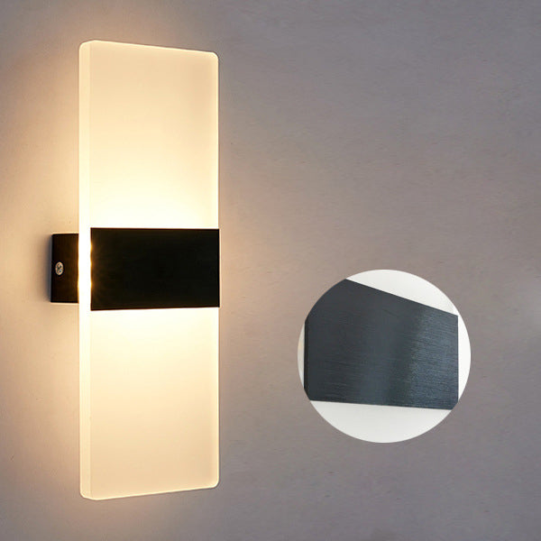 Fasad minimalistisk vägglampa